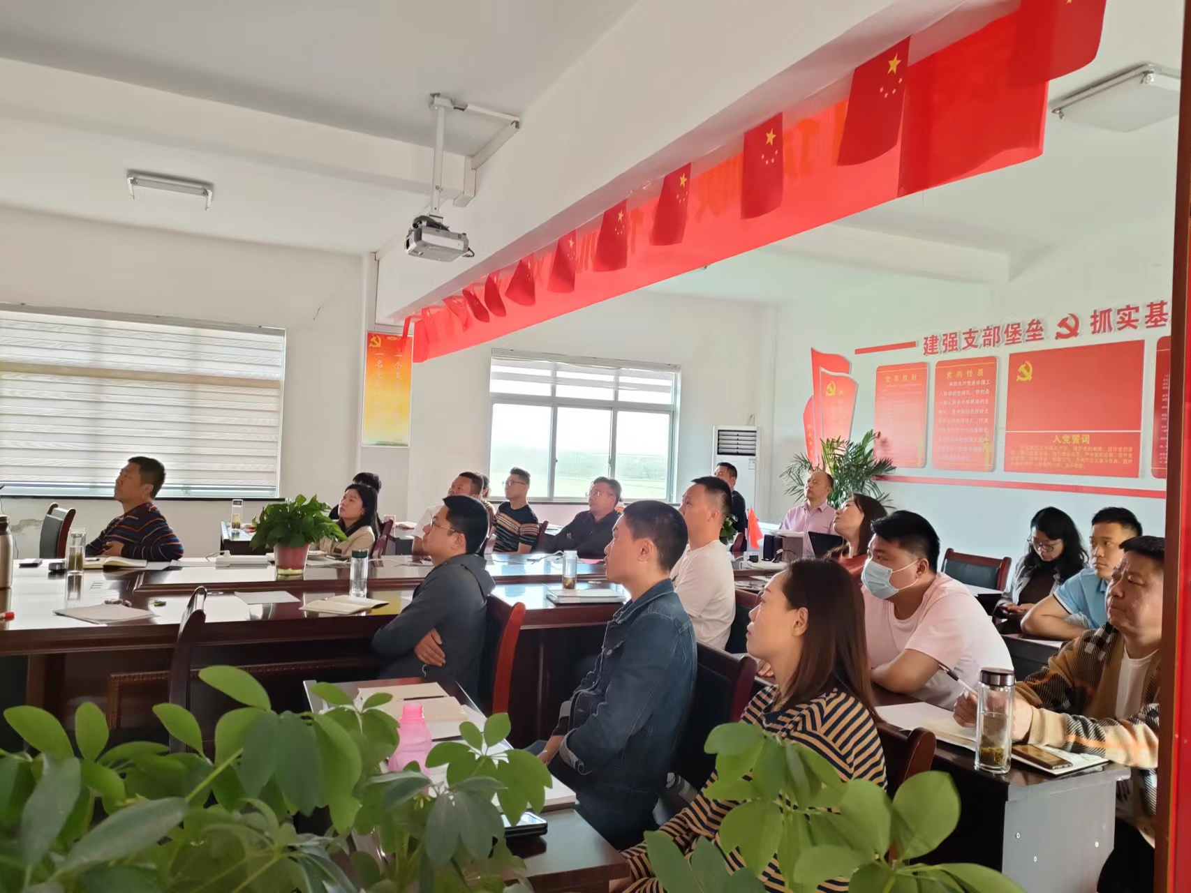 “團隊高效執(zhí)行力”培訓(xùn) 2022. 04.22